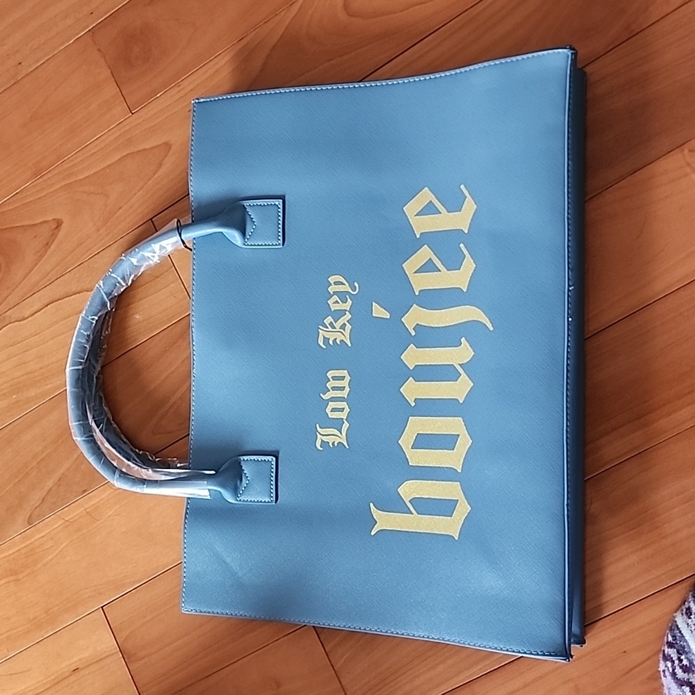 LA TC bag. Low key boujee